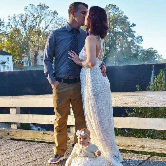 Meet your Posher, Cheyenne - Picture 1 of 1